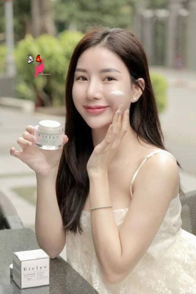 kem-duong-trang-nang-tone-eirlys-glutathione-whitening-tone-up-cream-50ml2